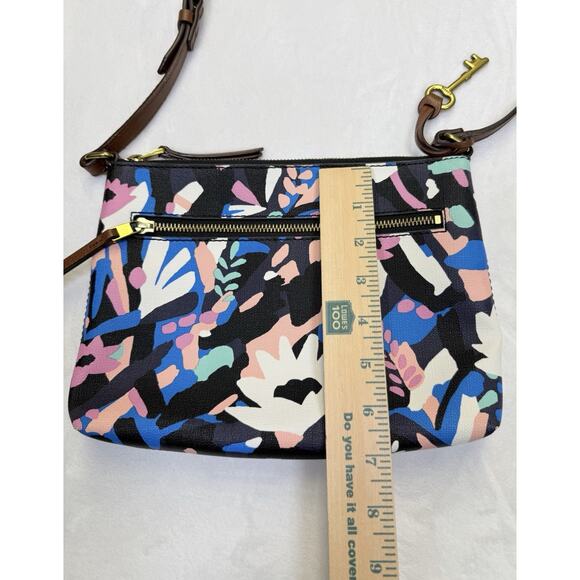 Fossil Fionia Small Crossbody Floral Coated Canvas Leather Accents Adjustable - Picture 12 of 13